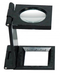 Lupa Cuentahilos de Plástico